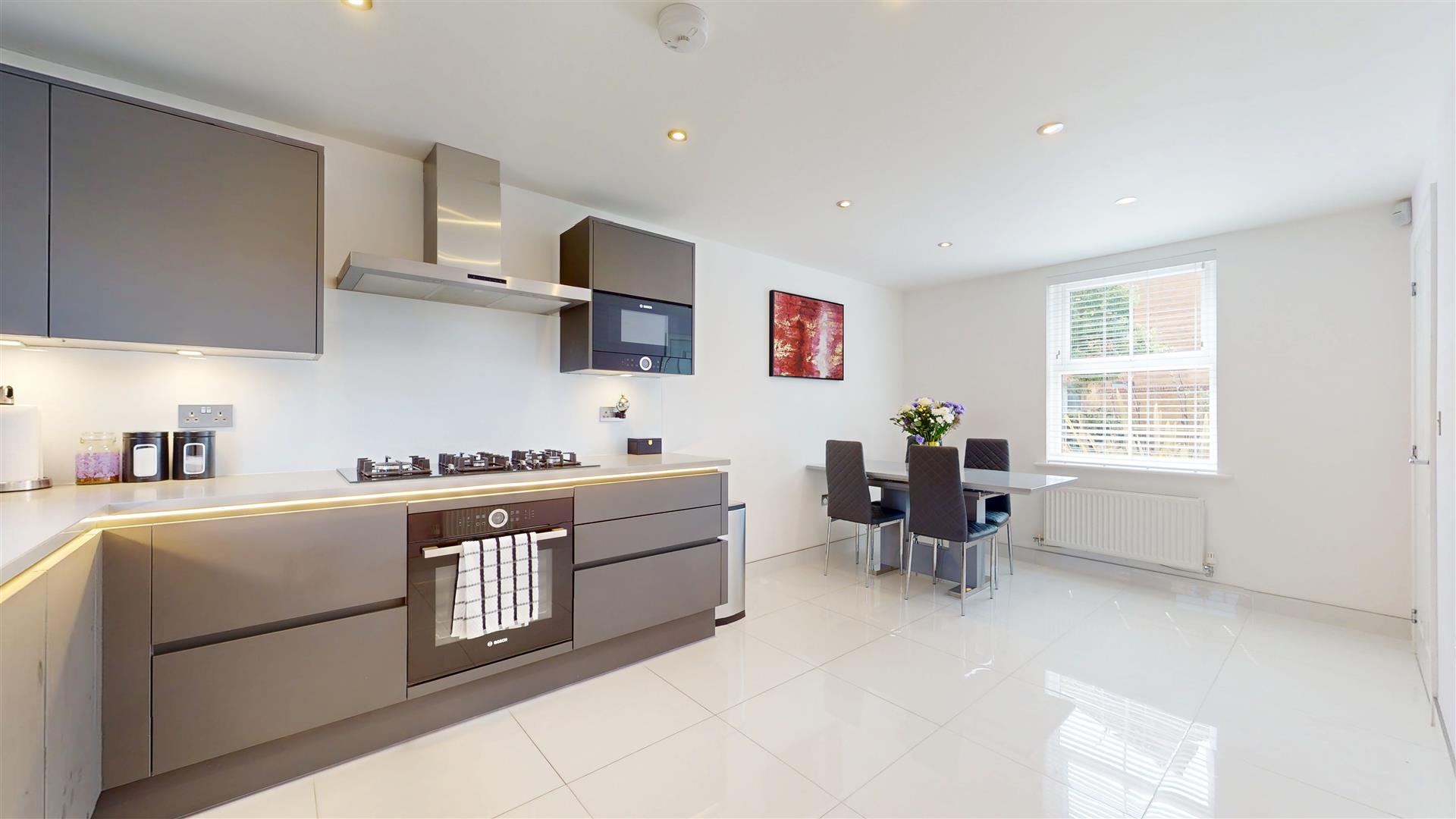 Bacchus Lane, Fairfields, Milton Keynes